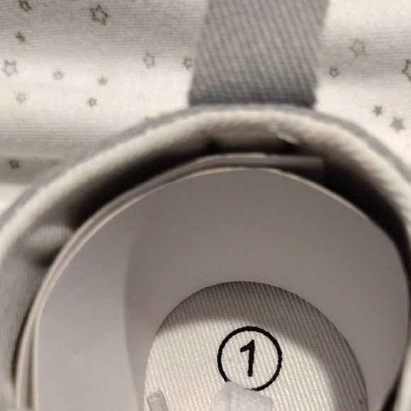 Stylish Black and Gray Kids Sneakers - Picture 7 of 10